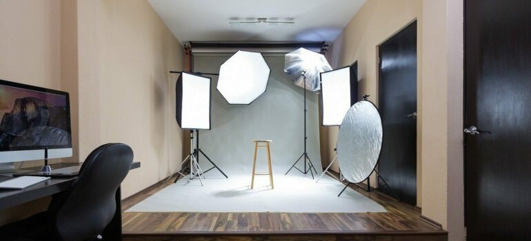 the setup for relocating your home photography office