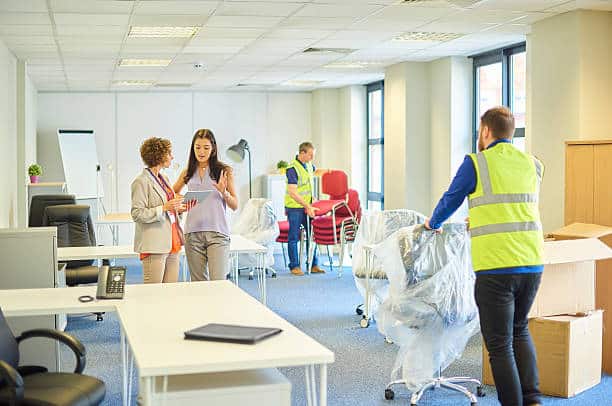 How to hire a commercial mover