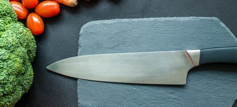 packing kitchen knives properly is one of the safety challenges when moving house
