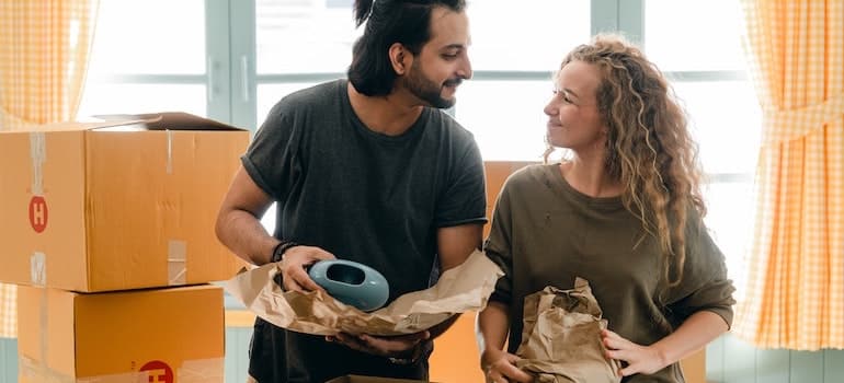 couple packing items